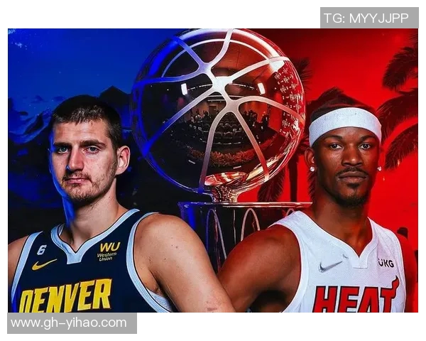 玫瑰足球传奇：从球场霸主到全球偶像的辉煌人生与成就